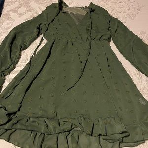 Bought from Shein, it’s to short for my legs. Size small. Never worn. Brand new.